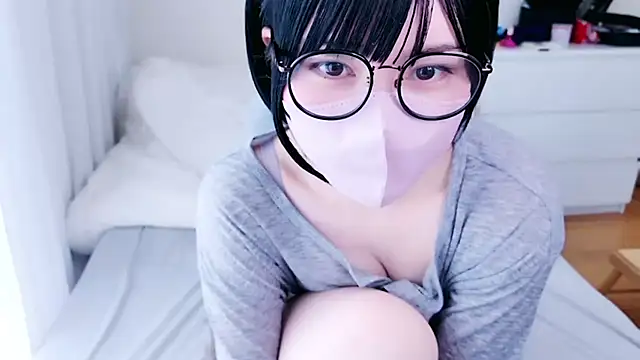Snapshot of _HIKARU_ chatting on 15, 3, 2025 HIKARU online show from 15, 3, 2025