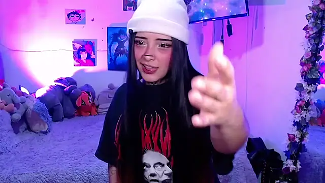 mia catt05 online show from 5, 7, 2026