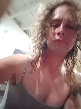 cdressupdiva online show from 17, 4, 2026