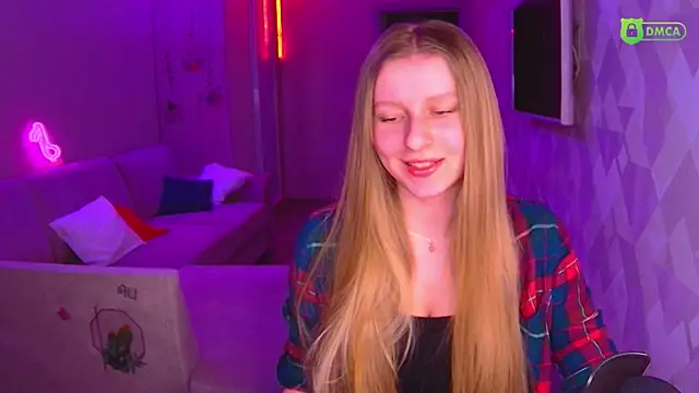 Snapshot of AmaliaQueen chatting on 31, 1, 2025 AmaliaQueen online show from 31, 1, 2025