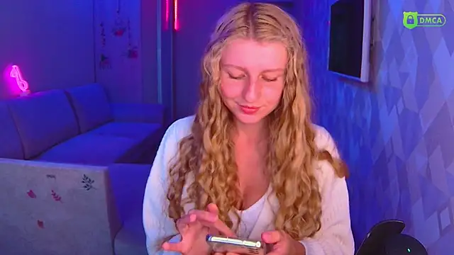 Snapshot of AmaliaQueen chatting on 27, 9, 2025 AmaliaQueen online show from 27, 9, 2025