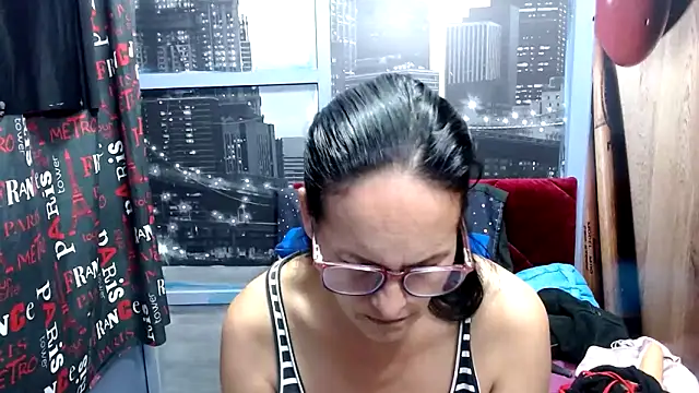 Snapshot of Nastylatinaxxx chatting on 31, 12, 2024 Nastylatinaxxx online show from 31, 12, 2024