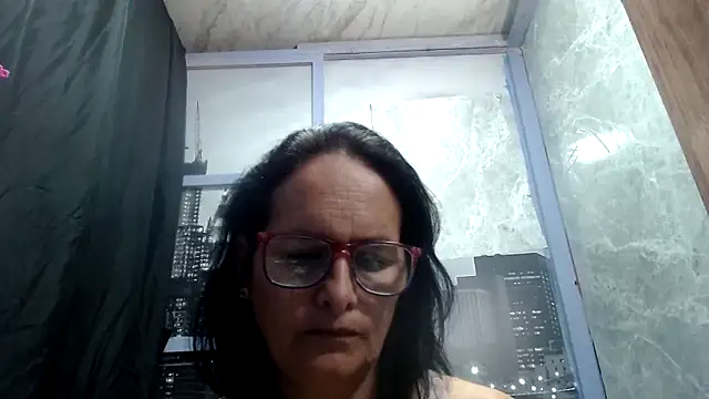 Snapshot of Nastylatinaxxx chatting on 9, 9, 2025 Nastylatinaxxx online show from 9, 9, 2025