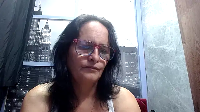 Snapshot of Nastylatinaxxx chatting on 3, 10, 2025 Nastylatinaxxx online show from 3, 10, 2025