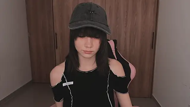 Snapshot of Raven__Blod chatting on 1, 7, 2026 Raven Blod online show from 1, 7, 2026