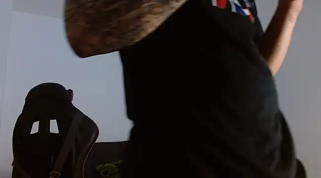 Sisoyalejo420 online show from 4, 3, 2025