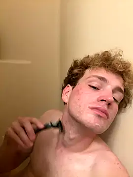 CreamyAustin online show from 17, 11, 2025