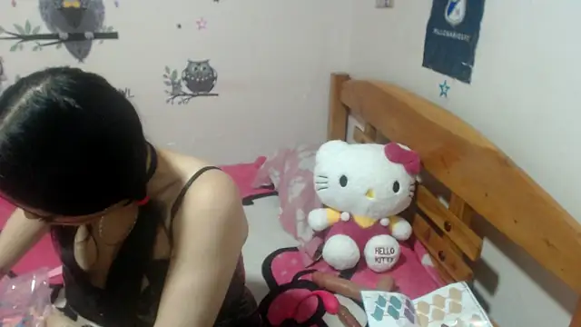 montthbluee online show from 25, 11, 2025