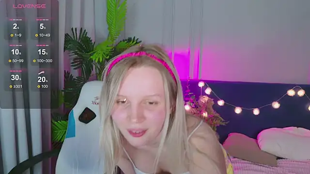 Beatrica Klein online show from 12, 1, 2025