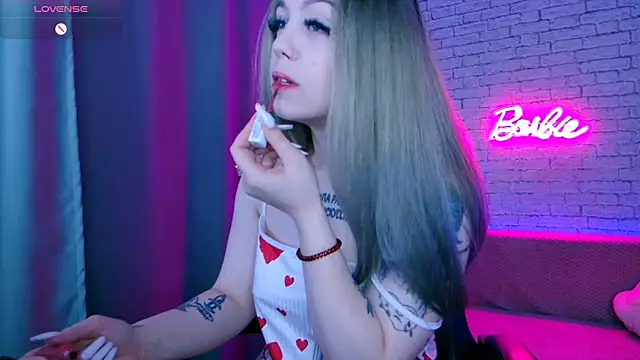 Snapshot of -Stacyy- chatting on 9, 3, 2025 -Stacyy- online show from 9, 3, 2025