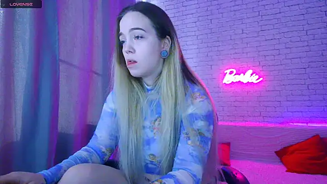 Snapshot of -Stacyy- chatting on 1, 11, 2025 -Stacyy- online show from 1, 11, 2025