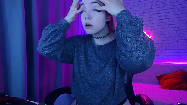 Snapshot of -Stacyy- chatting on 20, 11, 2025 -Stacyy- online show from 20, 11, 2025