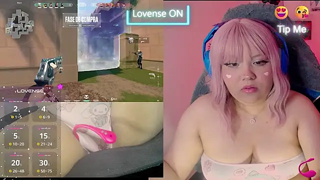 crystal7u7 online show from 12, 1, 2025