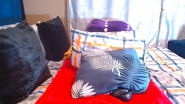 BERNINIBLUSHX89 online show from 21, 10, 2025