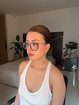 EmaSaenz online show from 20, 2, 2026