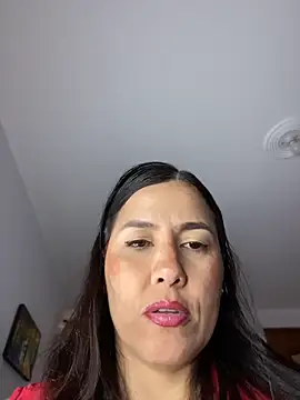 Snapshot of manuela_star chatting on 19, 5, 2026 manuela star online show from 19, 5, 2026