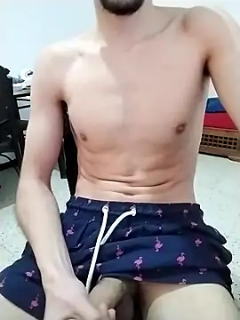 Snapshot of Zoro_23cm chatting on 15, 4, 2026 Zoro 23cm online show from 15, 4, 2026