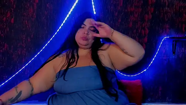 Snapshot of sobigcurvy4u chatting on 22, 12, 2024 sobigcurvy4u online show from 22, 12, 2024