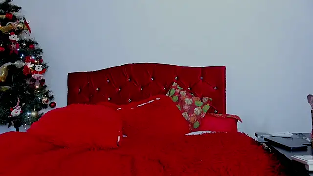 Snapshot of sobigcurvy4u chatting on 2, 1, 2025 sobigcurvy4u online show from 2, 1, 2025