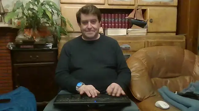 sympatrique online show from 9, 12, 2024