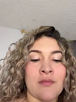 Sara smiiith211 online show from 29, 3, 2026