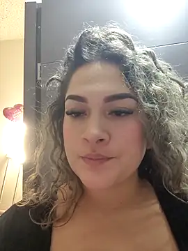 Sara smiiith211 online show from 15, 5, 2026