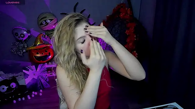 lily williamss online show from 19, 10, 2025