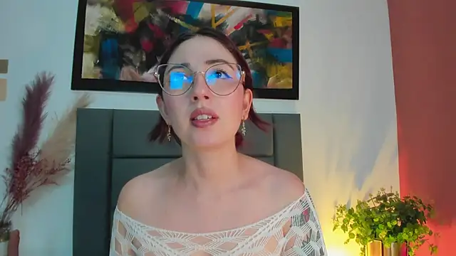 Emilywatsonn online show from 14, 3, 2025