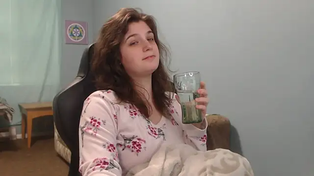 TreeJeanne online show from 7, 3, 2025