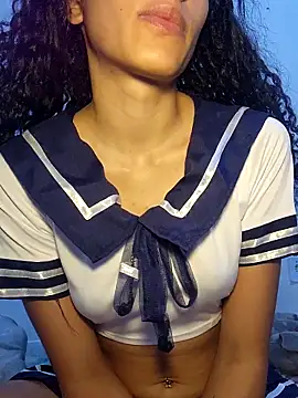 lessaeumesma8 online show from 6, 10, 2025