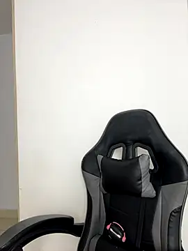 Lia sex69 online show from 9, 9, 2025