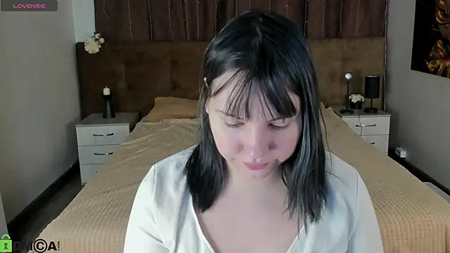 Snapshot of Stacy_Luv chatting on 19, 2, 2026 Stacy Luv online show from 19, 2, 2026