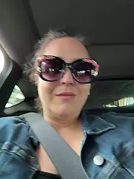 Snapshot of sylviahhh chatting on 26, 6, 2026 sylviahhh online show from 26, 6, 2026