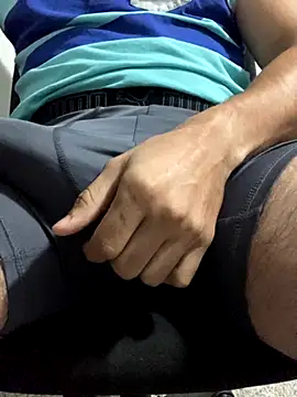 Snapshot of Coelho05 chatting on 23, 10, 2025 Coelho05 online show from 23, 10, 2025