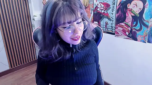 Snapshot of Purplee_Baby chatting on 25, 1, 2025 Purplee Baby online show from 25, 1, 2025