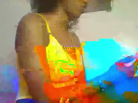 Queeen model online show from 4, 3, 2026