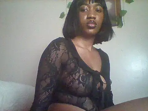 Queeen model online show from 19, 4, 2026