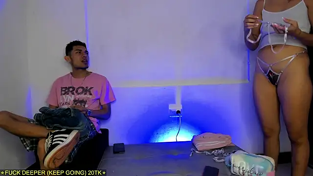 Threesome-no-mercy online show from 16, 2, 2026