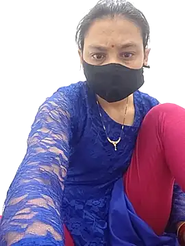 Snapshot of Aaradhya chatting on 27, 4, 2026 Aaradhya online show from 27, 4, 2026