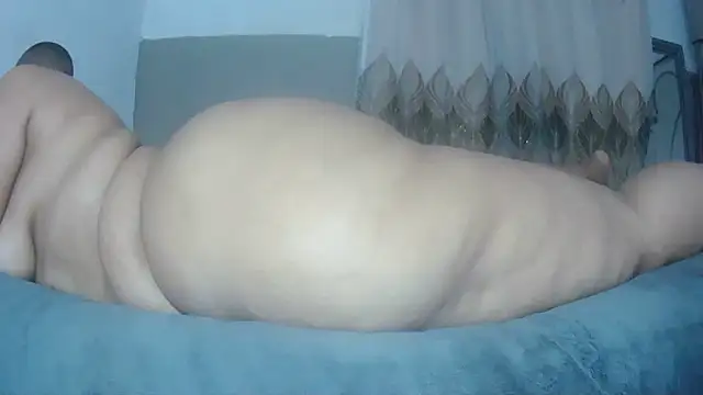 BustyThickyAss online show from 9, 3, 2026