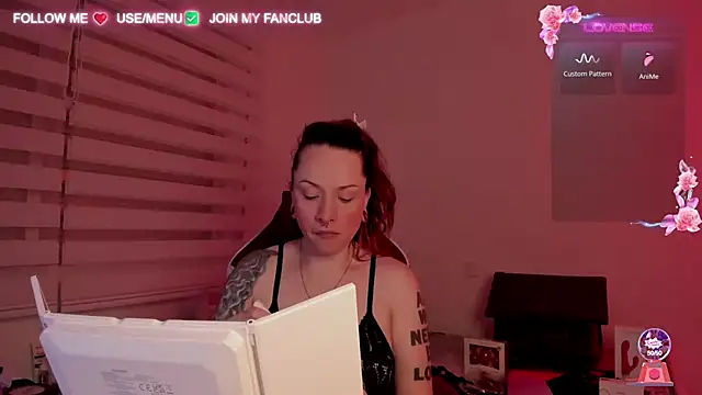 Snapshot of Domina_Deivis chatting on 26, 2, 2025 Domina Deivis online show from 26, 2, 2025