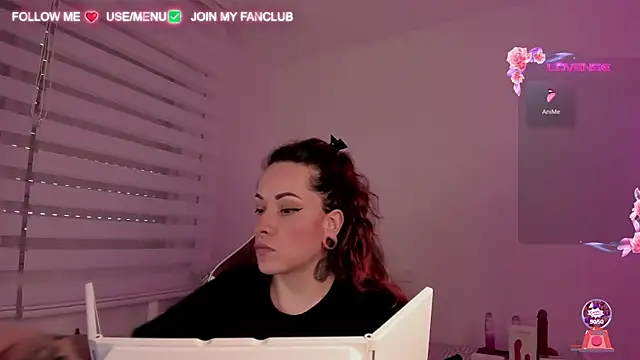 Snapshot of Domina_Deivis chatting on 12, 3, 2025 Domina Deivis online show from 12, 3, 2025