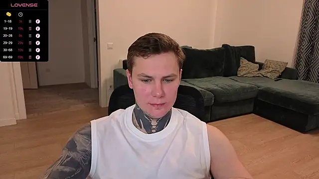 Snapshot of Lechery_boy chatting on 13, 10, 2025 Lechery boy online show from 13, 10, 2025