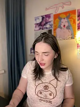 HoneySweetBee online show from 18, 4, 2026