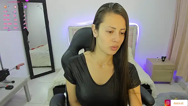 Snapshot of baby_love03 chatting on 18, 2, 2026 baby love03 online show from 18, 2, 2026