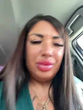 Snapshot of RuslanaXX chatting on 28, 6, 2026 RuslanaXX online show from 28, 6, 2026
