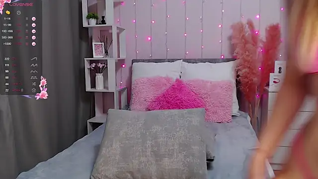 Snapshot of PornoGirlX chatting on 14, 1, 2025 PornoGirlX online show from 14, 1, 2025