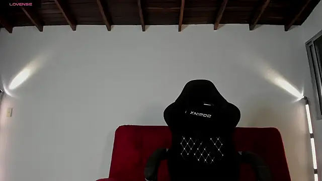 Snapshot of mally_s1 chatting on 21, 3, 2025 mally s1 online show from 21, 3, 2025