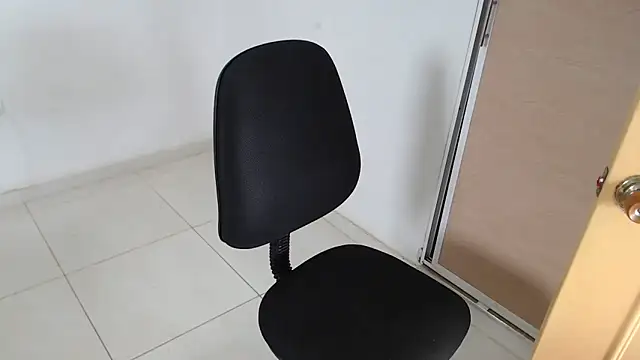 Snapshot of Aliciaheart chatting on 6, 2, 2026 Aliciaheart online show from 6, 2, 2026