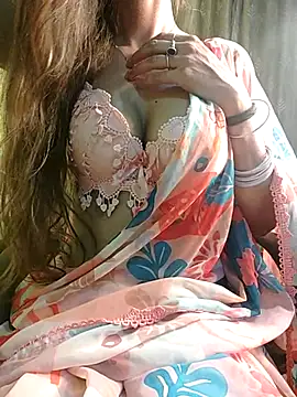 Snapshot of seductivegirl55 chatting on 10, 3, 2025 seductivegirl55 online show from 10, 3, 2025